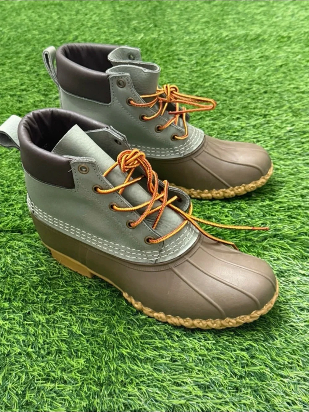 Waterproof Bean Boots in Olive - Lace-Up Comfort